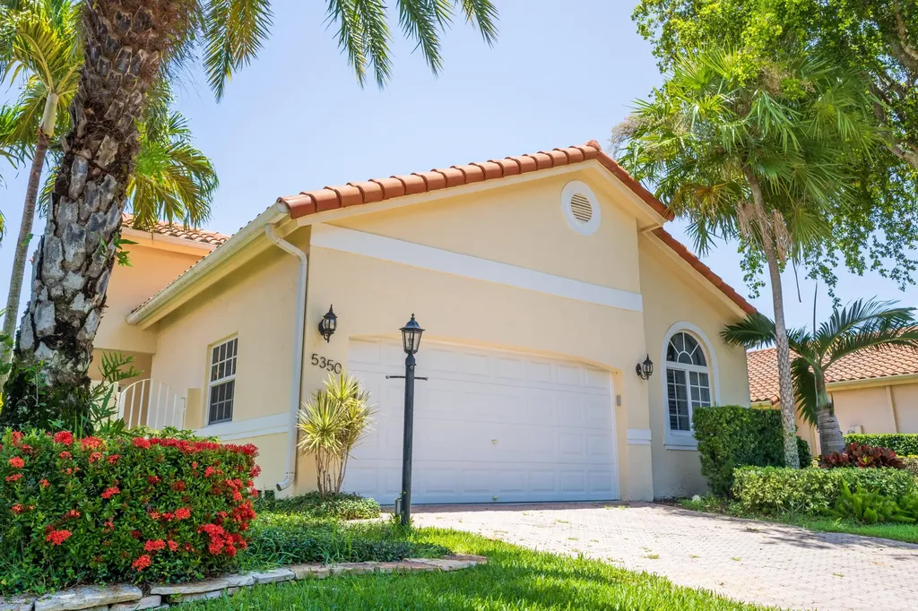 5350 Casa Real Drive Delray Beach FL 33484
