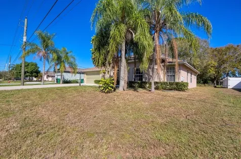 2077 Sw Savage Boulevard Port Saint Lucie FL 34953