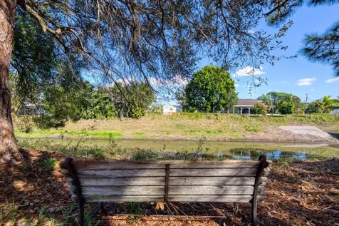 2077 Sw Savage Boulevard Port Saint Lucie FL 34953