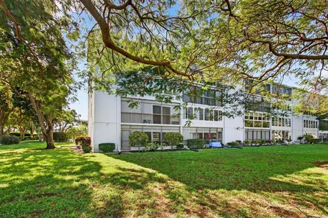 14701 Cumberland Drive Delray Beach FL 33446