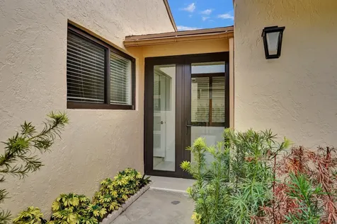 818 Nw 26th Avenue Delray Beach FL 33445