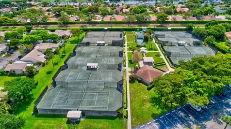 818 Nw 26th Avenue Delray Beach FL 33445