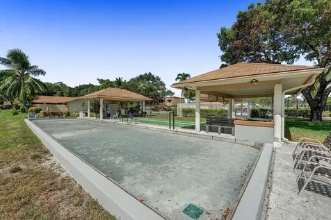 818 Nw 26th Avenue Delray Beach FL 33445