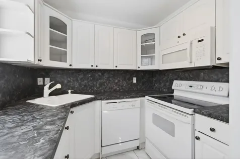 393 Flanders I Delray Beach FL 33484