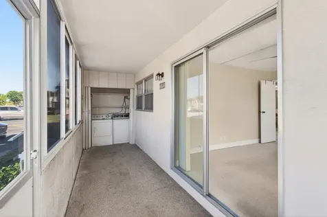 393 Flanders I Delray Beach FL 33484
