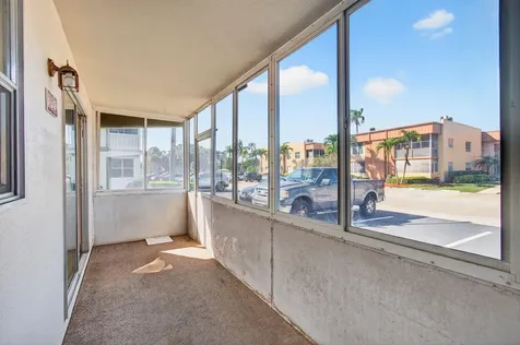 393 Flanders I Delray Beach FL 33484