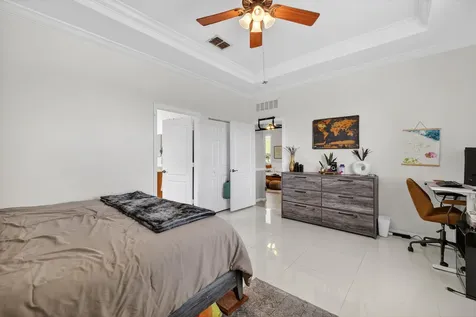 9922 Sw Glenbrook Drive Port Saint Lucie FL 34987