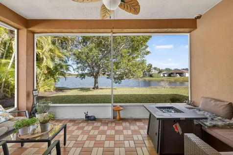 9922 Sw Glenbrook Drive Port Saint Lucie FL 34987