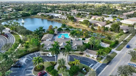 9922 Sw Glenbrook Drive Port Saint Lucie FL 34987