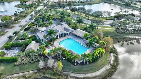 9922 Sw Glenbrook Drive Port Saint Lucie FL 34987