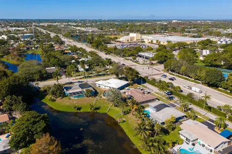 4280 Nw 12th Street Coconut Creek FL 33066
