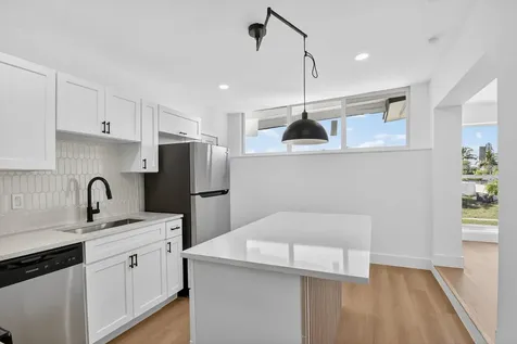 1426 Hillcrest Drive Drive Lake Worth Beach FL 33461