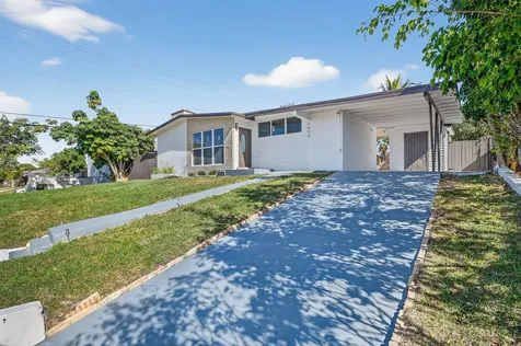 1426 Hillcrest Drive Drive Lake Worth Beach FL 33461