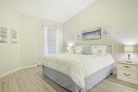 10575 Sw Cam Run Port Saint Lucie FL 34987