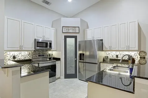 10575 Sw Cam Run Port Saint Lucie FL 34987