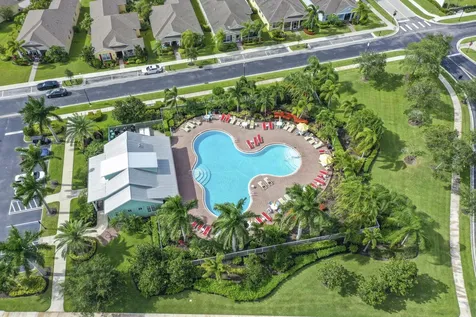 10575 Sw Cam Run Port Saint Lucie FL 34987