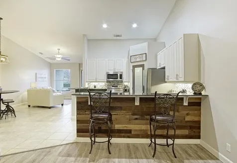 10575 Sw Cam Run Port Saint Lucie FL 34987