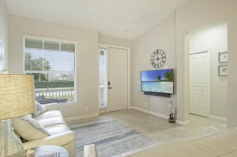 10575 Sw Cam Run Port Saint Lucie FL 34987
