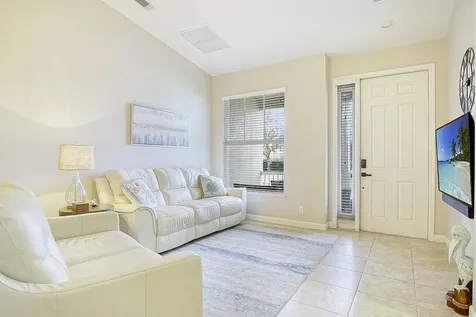10575 Sw Cam Run Port Saint Lucie FL 34987