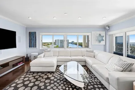 86 Macfarlane Drive Delray Beach FL 33483