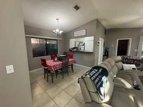 6194 Pine Tree Lane Tamarac FL 33319