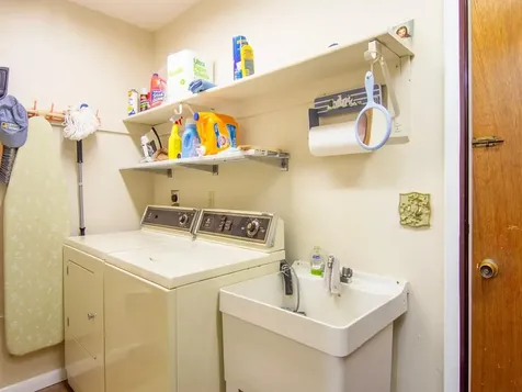 2543 Se Price Court Port Saint Lucie FL 34953