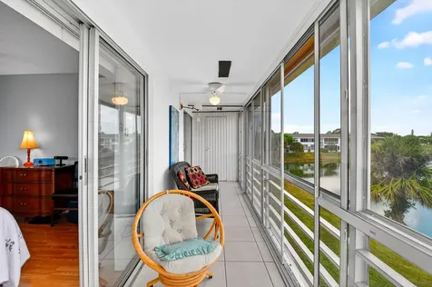 209 Somerset K West Palm Beach FL 33417