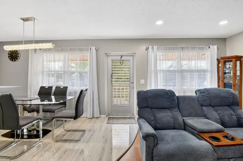 209 Somerset K West Palm Beach FL 33417