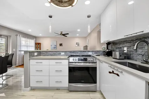 209 Somerset K West Palm Beach FL 33417