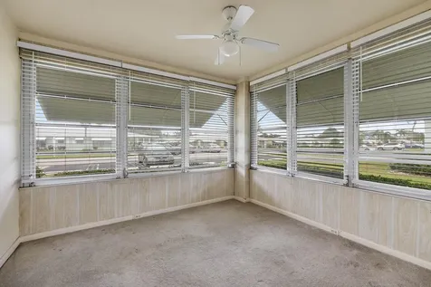 212 High Point Terrace Delray Beach FL 33445