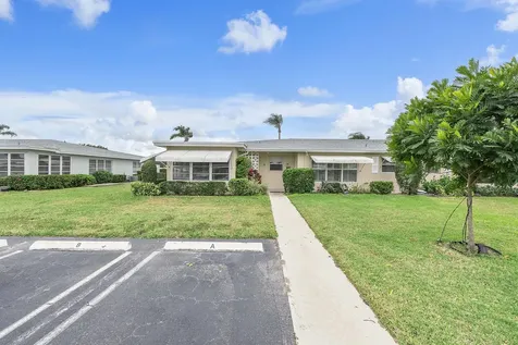 212 High Point Terrace Delray Beach FL 33445
