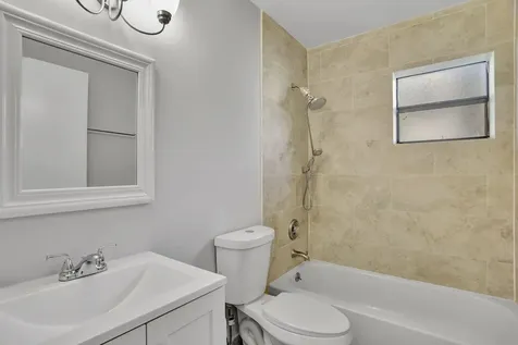 4771 Nw 22nd Street Coconut Creek FL 33063