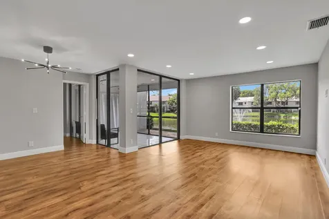 4771 Nw 22nd Street Coconut Creek FL 33063