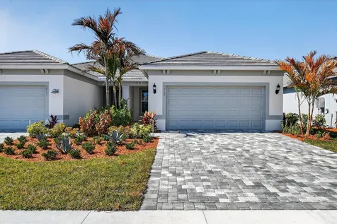3817 Russell Court Vero Beach FL 32960
