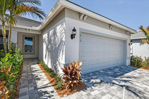 3817 Russell Court Vero Beach FL 32960
