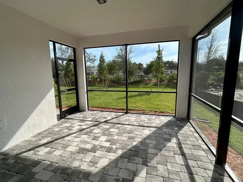1573 Harper Way Vero Beach FL 32960
