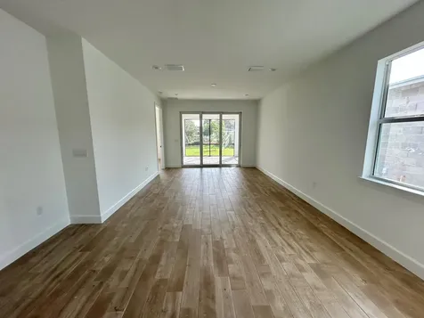 1573 Harper Way Vero Beach FL 32960