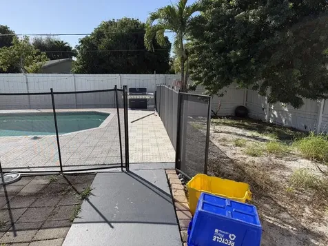 1014 W Drew Street Lantana FL 33462