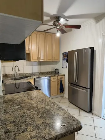 1014 W Drew Street Lantana FL 33462