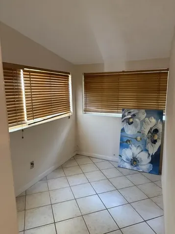 1014 W Drew Street Lantana FL 33462