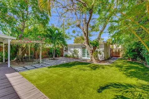 535 28th Street West Palm Beach FL 33407