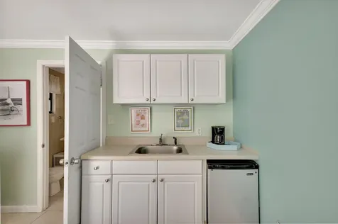 535 28th Street West Palm Beach FL 33407
