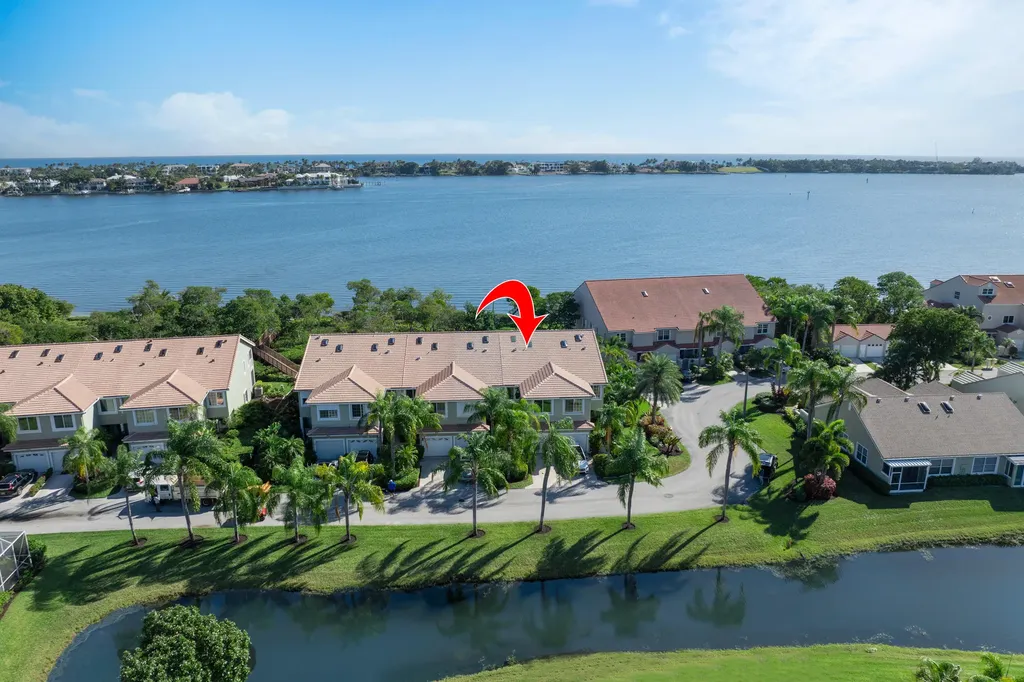 88 N Lakeshore Drive Hypoluxo FL 33462