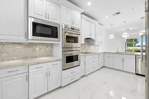 88 N Lakeshore Drive Hypoluxo FL 33462