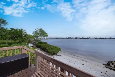 88 N Lakeshore Drive Hypoluxo FL 33462