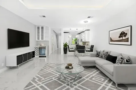 88 N Lakeshore Drive Hypoluxo FL 33462