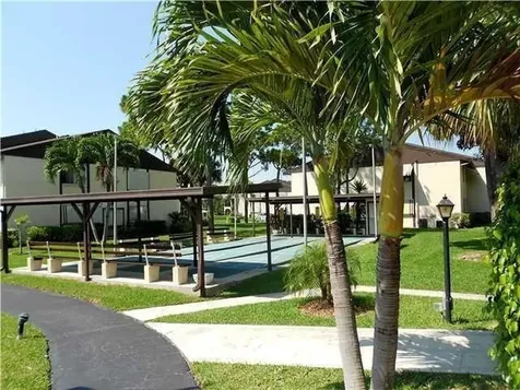 5839 La Pinata Boulevard Greenacres FL 33463