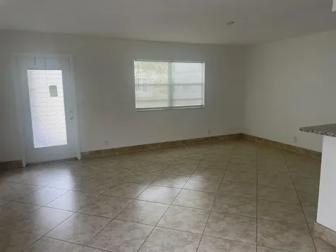 486 Saxony K Delray Beach FL 33446