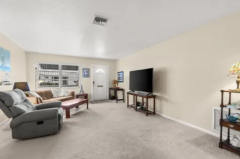 1009 SW 3rd Avenue Boynton Beach FL 33426