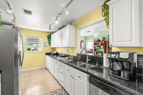 1009 SW 3rd Avenue Boynton Beach FL 33426